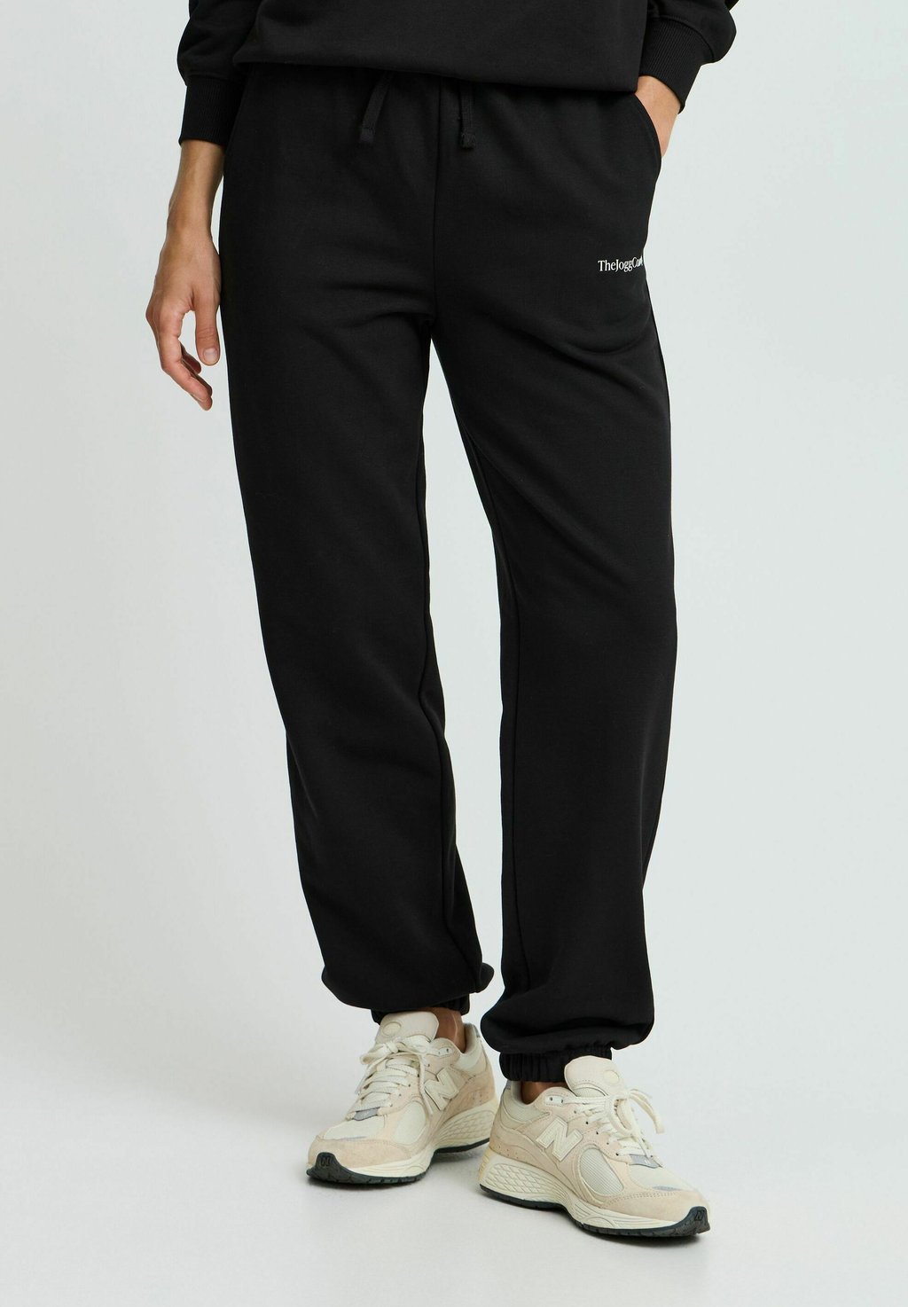

Спортивные брюки TheJoggConcept, черный