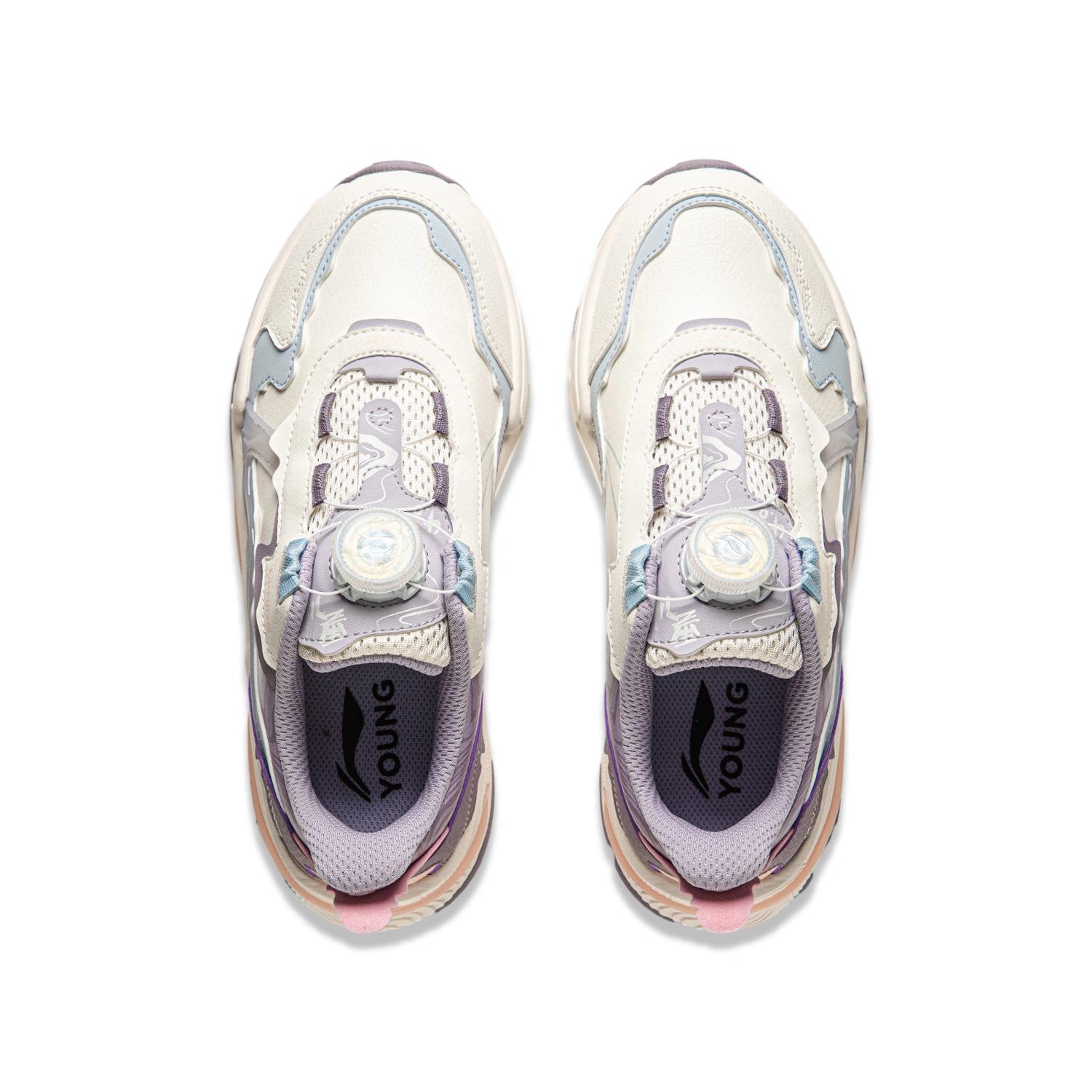 LINING YOUNG Детские кроссовки Cloud River Sports Life Cushioning Rebound Low-Top для повседневной носки в цвете экрю/дымчато-фиолетовый/небесно-голубой — фото 4
