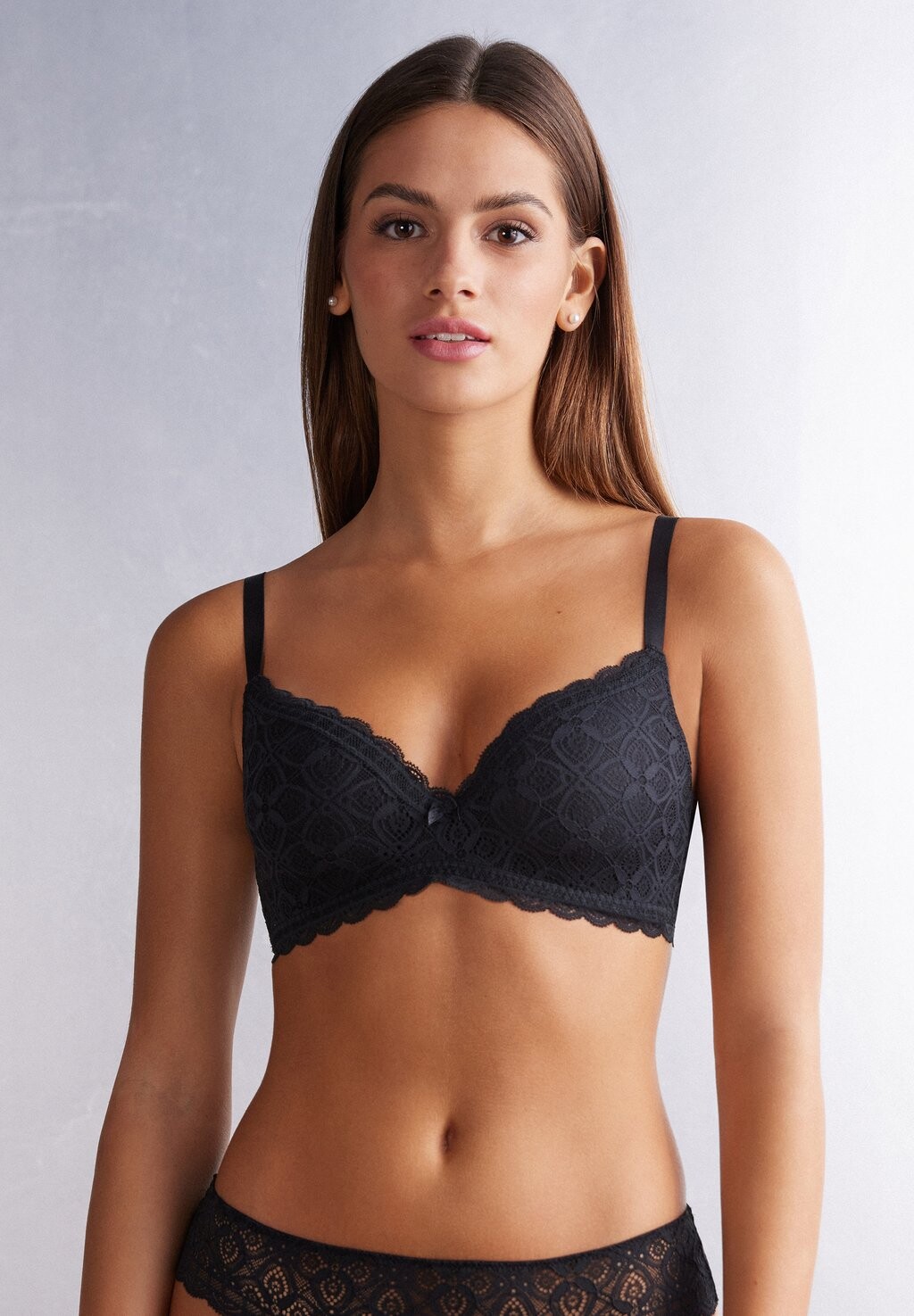 

Бюстгальтер с треугольными чашечками ADELE Intimissimi, цвет schwarz black