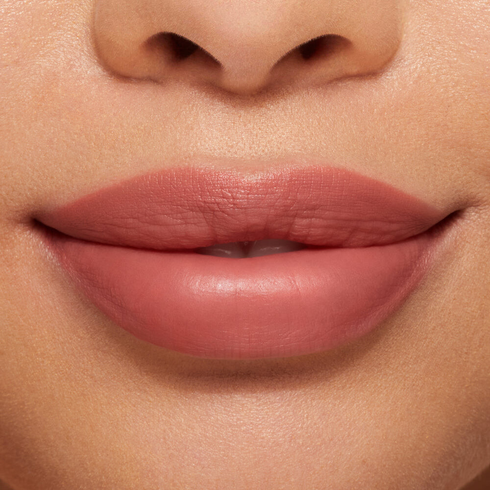 

Помада Kylie Cosmetics Matte Lipstick, warm pink/Up To No Good
