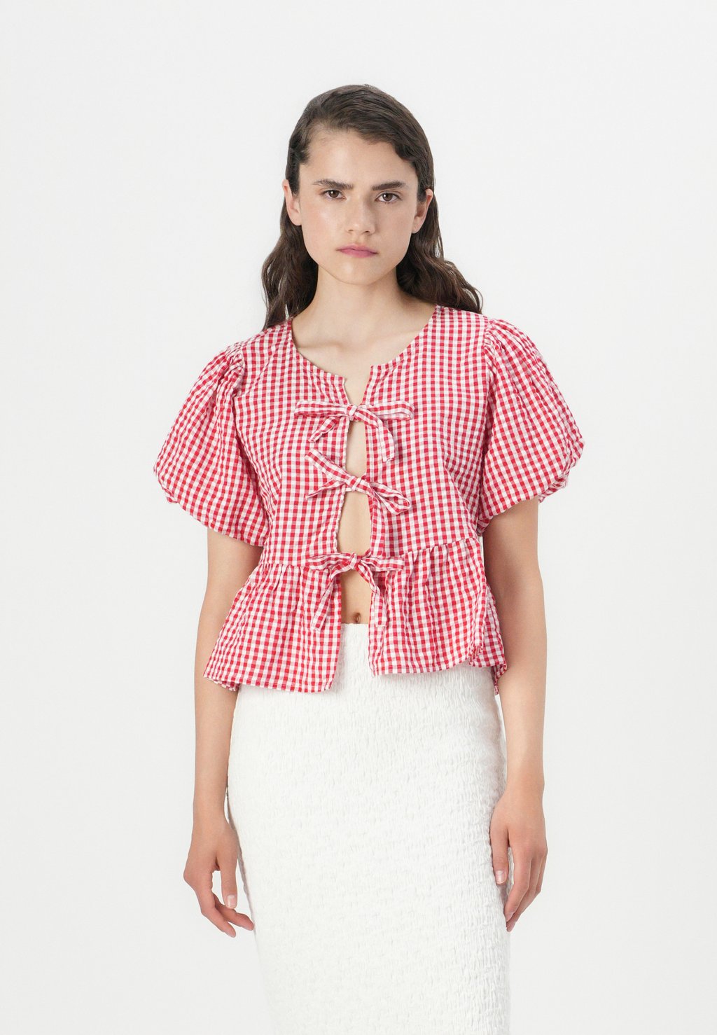 

Блуза PUFF SLEEVE BLOUSE Gina Tricot, красный
