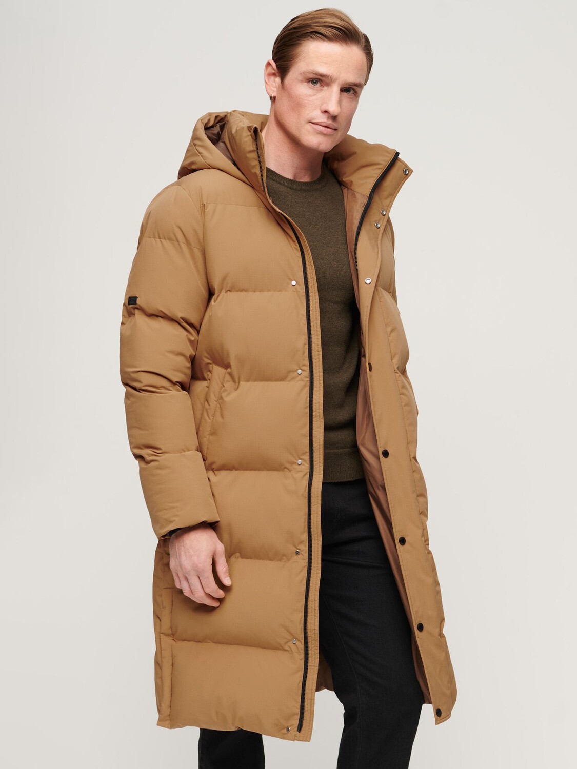 

Длинный пуховик с капюшоном Superdry, бурундук браун