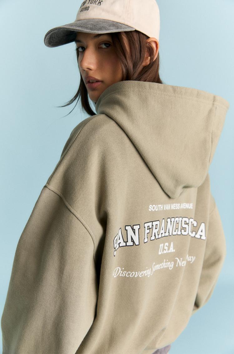 

Толстовка с капюшоном Сан-Франциско Pull And Bear, хаки