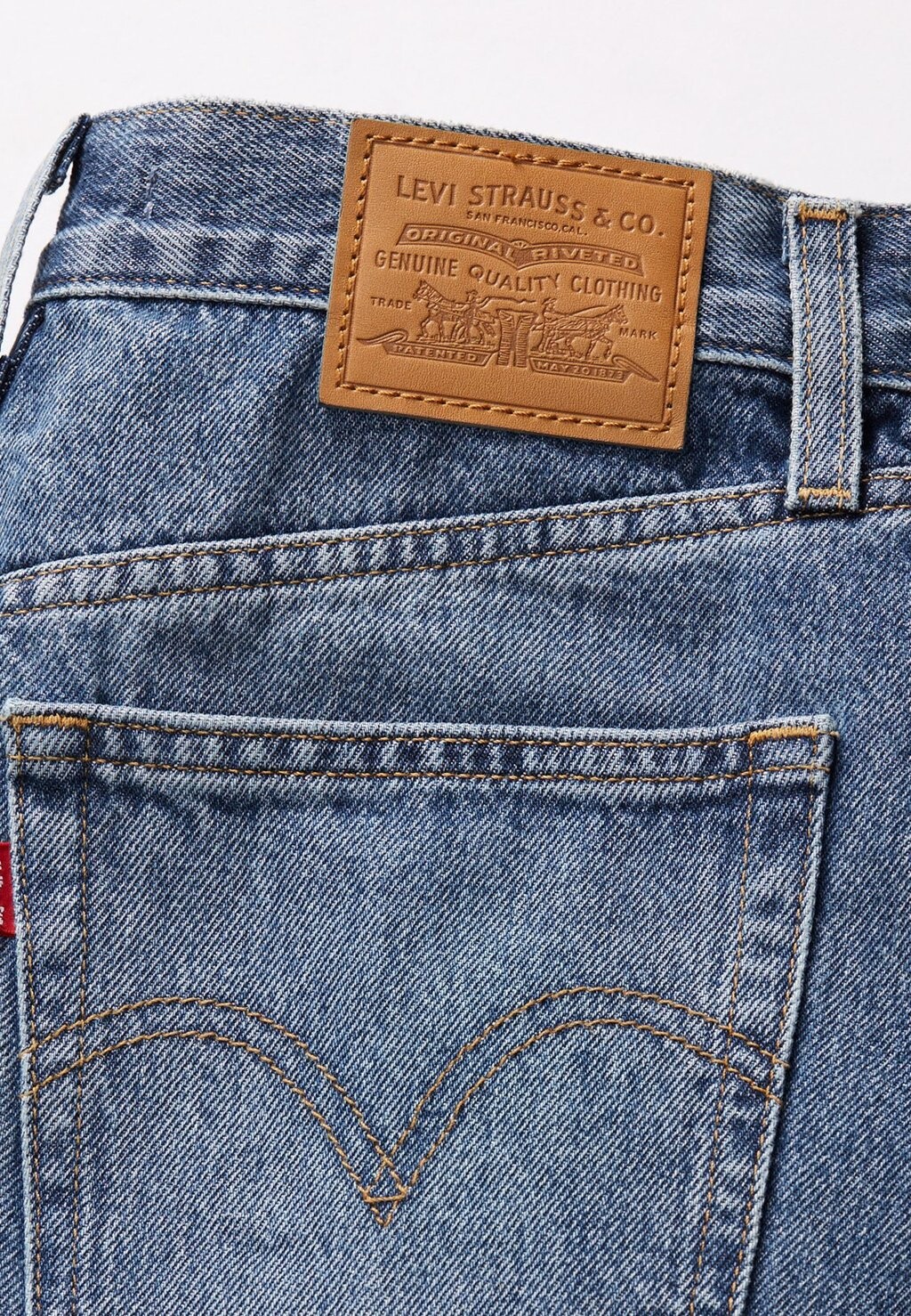 Джинсовые шорты Levi's, шорты с эффектом памяти High Baggy — фото 4