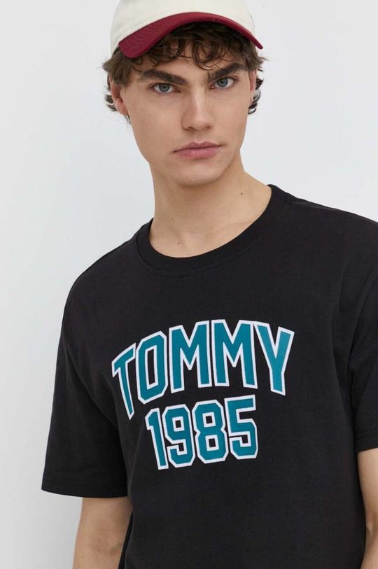 

Хлопковая футболка Tommy Jeans, черный