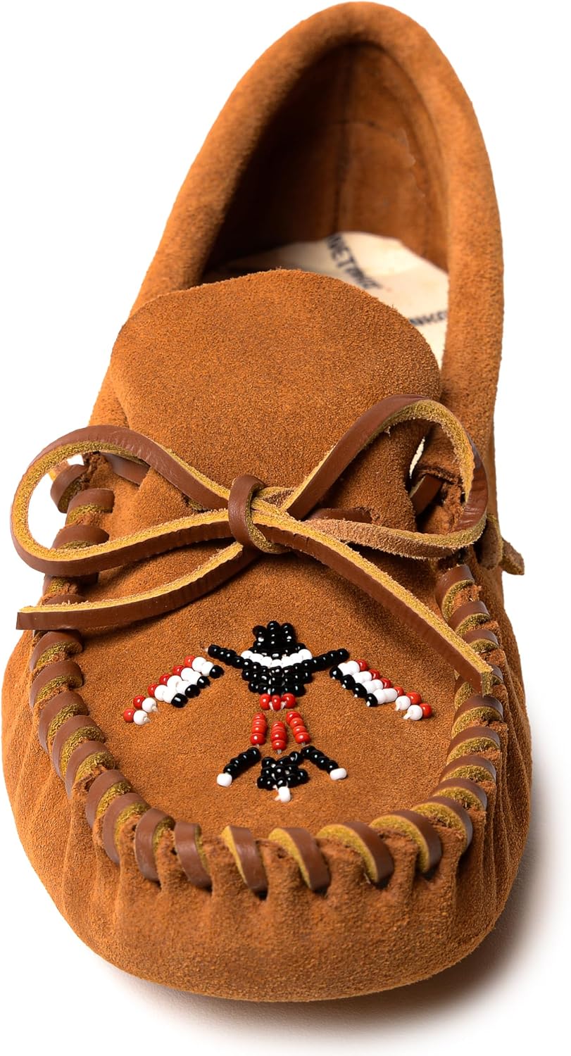 Мокасины Minnetonka для мужчин Thunderbird Animikii с мягкой кожаной подошвой и бисерной отделкой, коричневый — фото 3