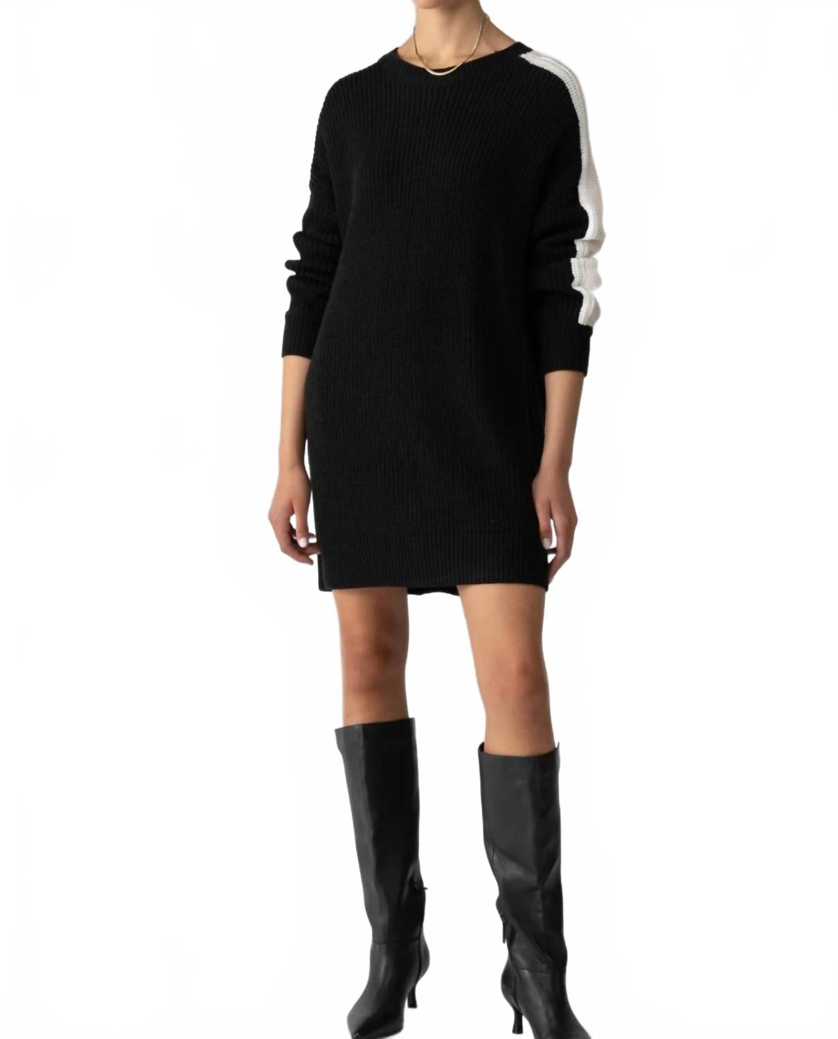 

Свитер-платье Speedway с круглым вырезом в цвете черный молочный поджаренный миндаль Sanctuary