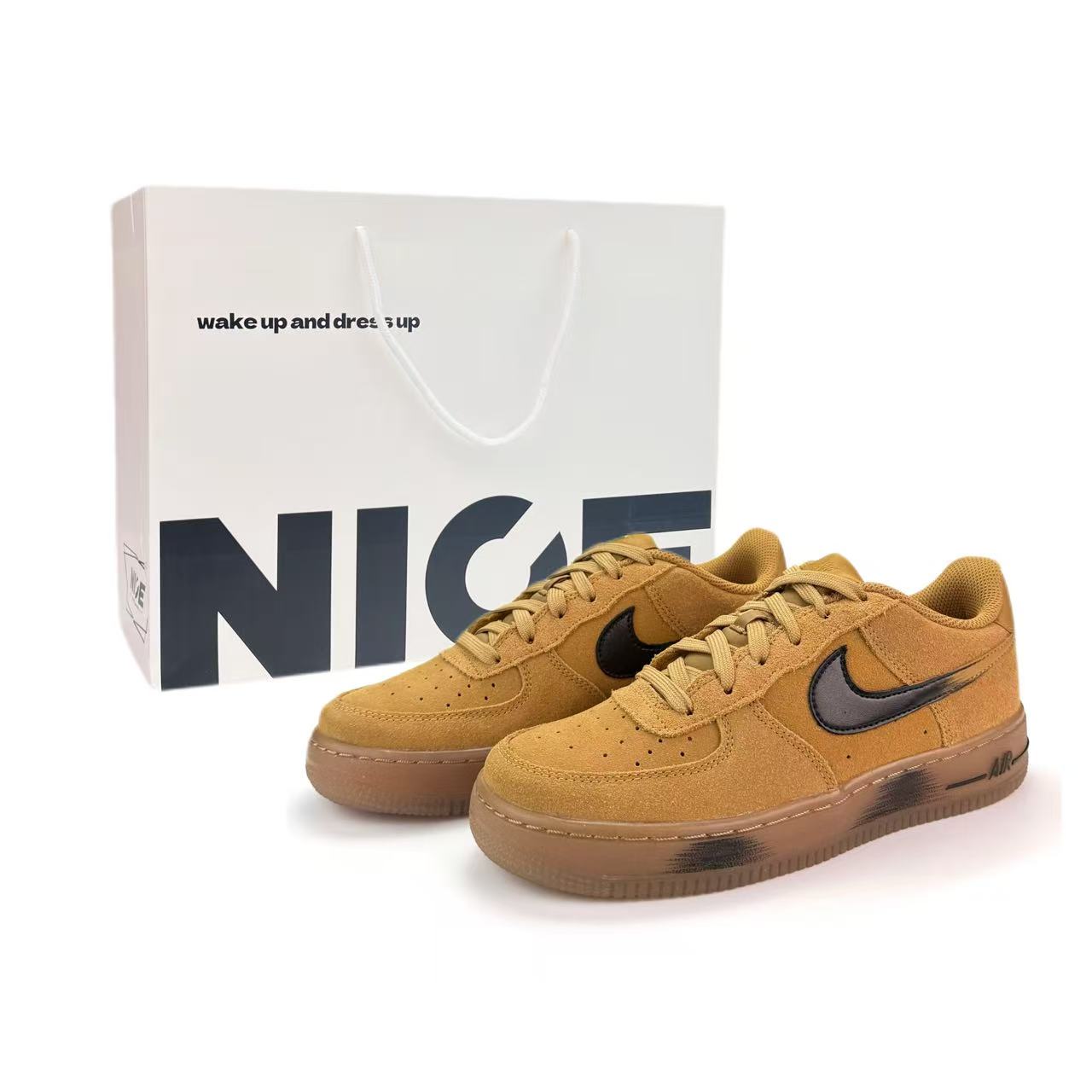 

Детские скейтерские кроссовки Air Force 1 для школьников Nike, коричневый