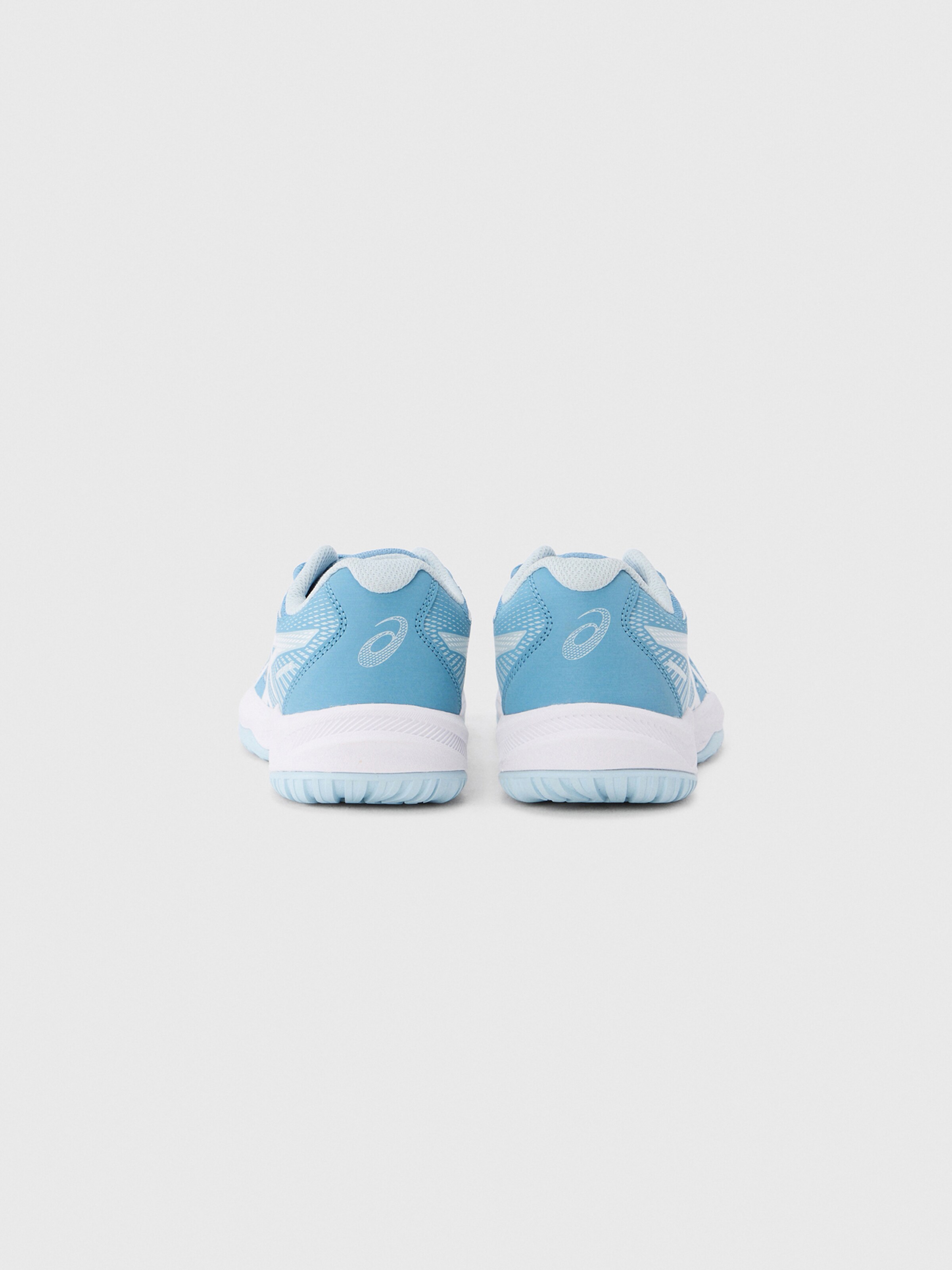 ASICS Кроссовки 'UPCOURT 6 GS' в цвете Sky Blue — фото 4