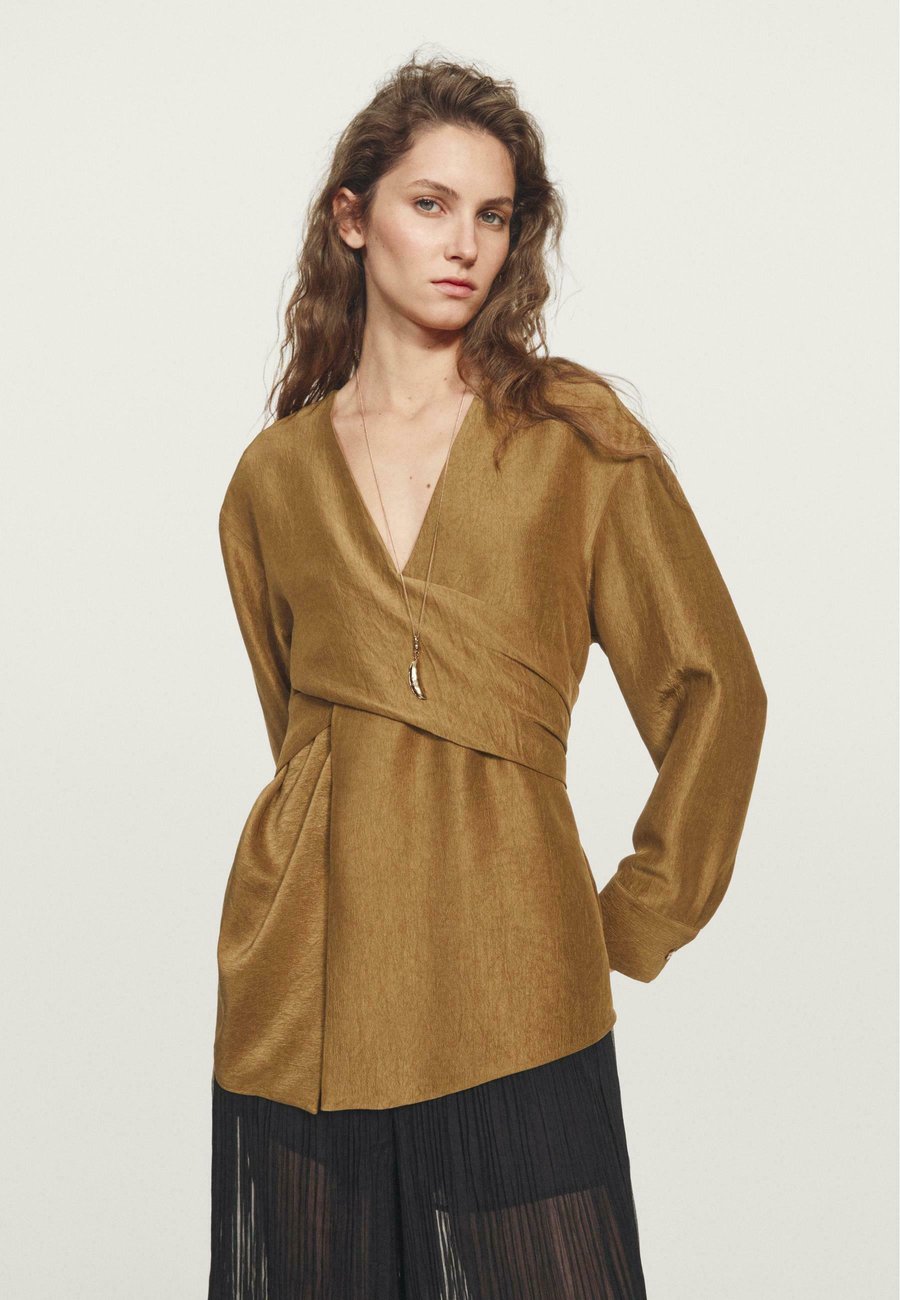 

Блуза Massimo Dutti FLOWING WITH WAIST DETAIL , Olive