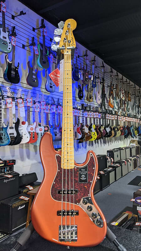 

Басс гитара Fender Player Plus Active Jazz Bass - Aged Candy Apple Red with Maple Fingerboard