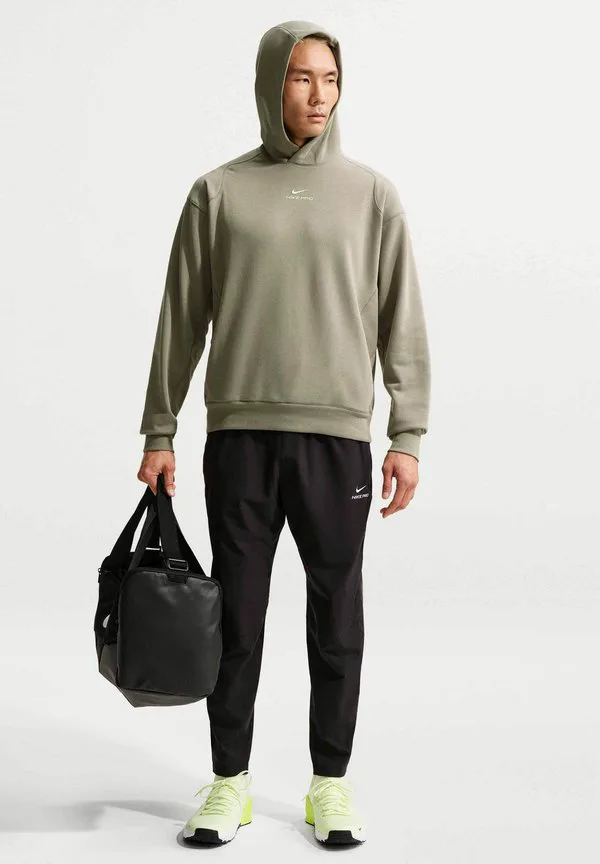 

M np df npt средний слой худи Nike Performance, Light Army/Lt Liquid Lime