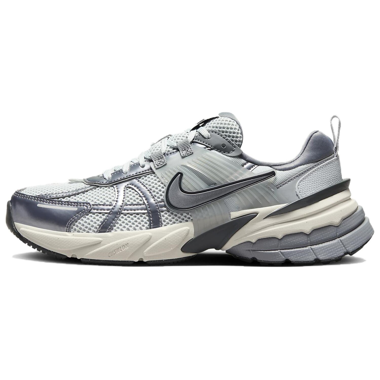 

Nike V2K Run Pure Platinum Wolf Grey (женские) Nike, Gray
