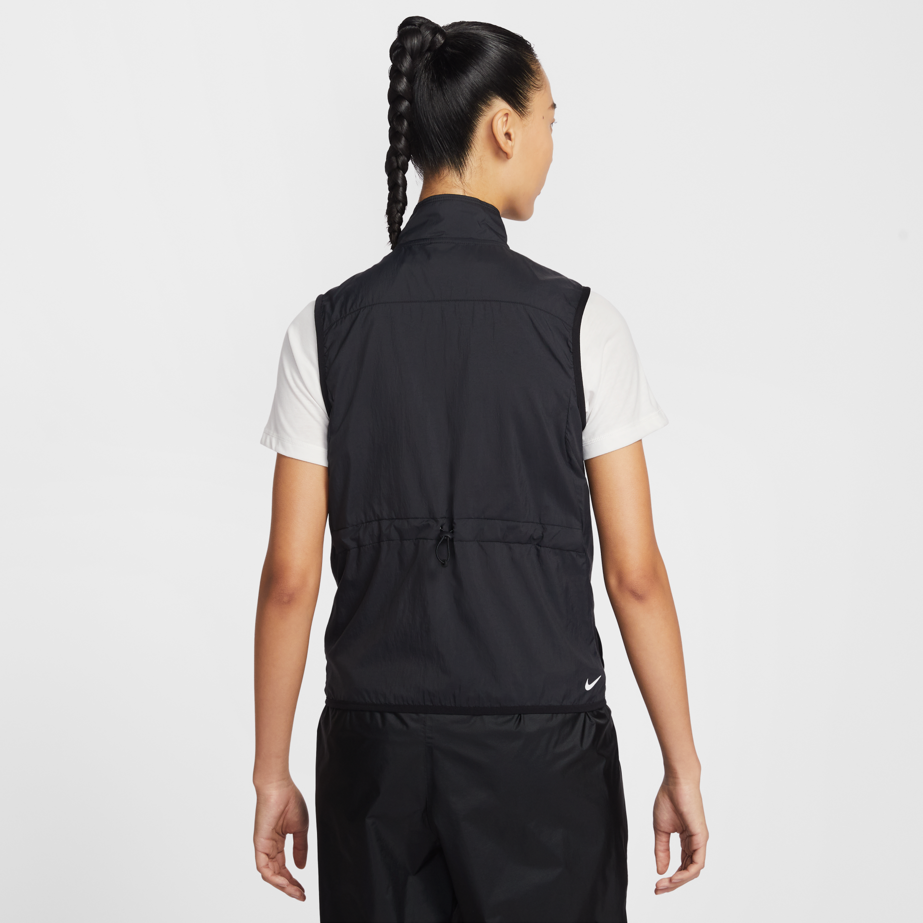 (WMNS) Беговая жилетка Nike ACG Trail Running Vest, черная — фото 2
