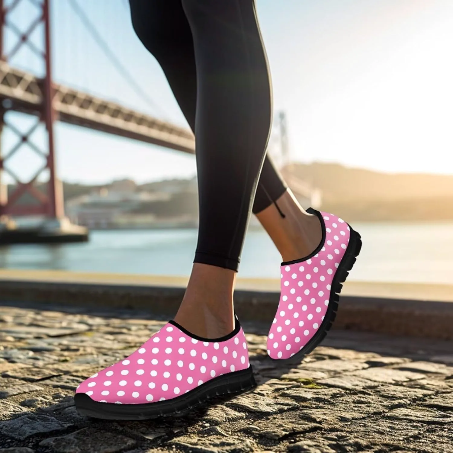 Женские кроссовки Howilath Slip on, дышащие повседневные лоферы для бега, удобная обувь без шнурков с противоскользящей подошвой, белый/розовый — фото 4