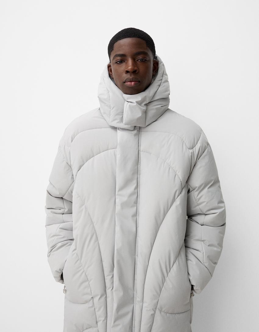 

Длинный пуховик с капюшоном Bershka, серый