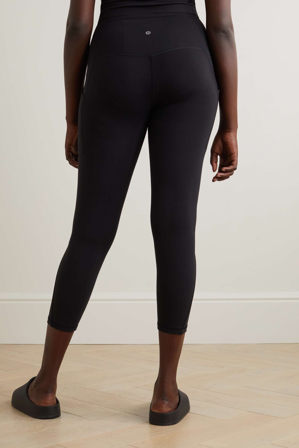 

LULULEMON Укороченные эластичные леггинсы Align 21", черный