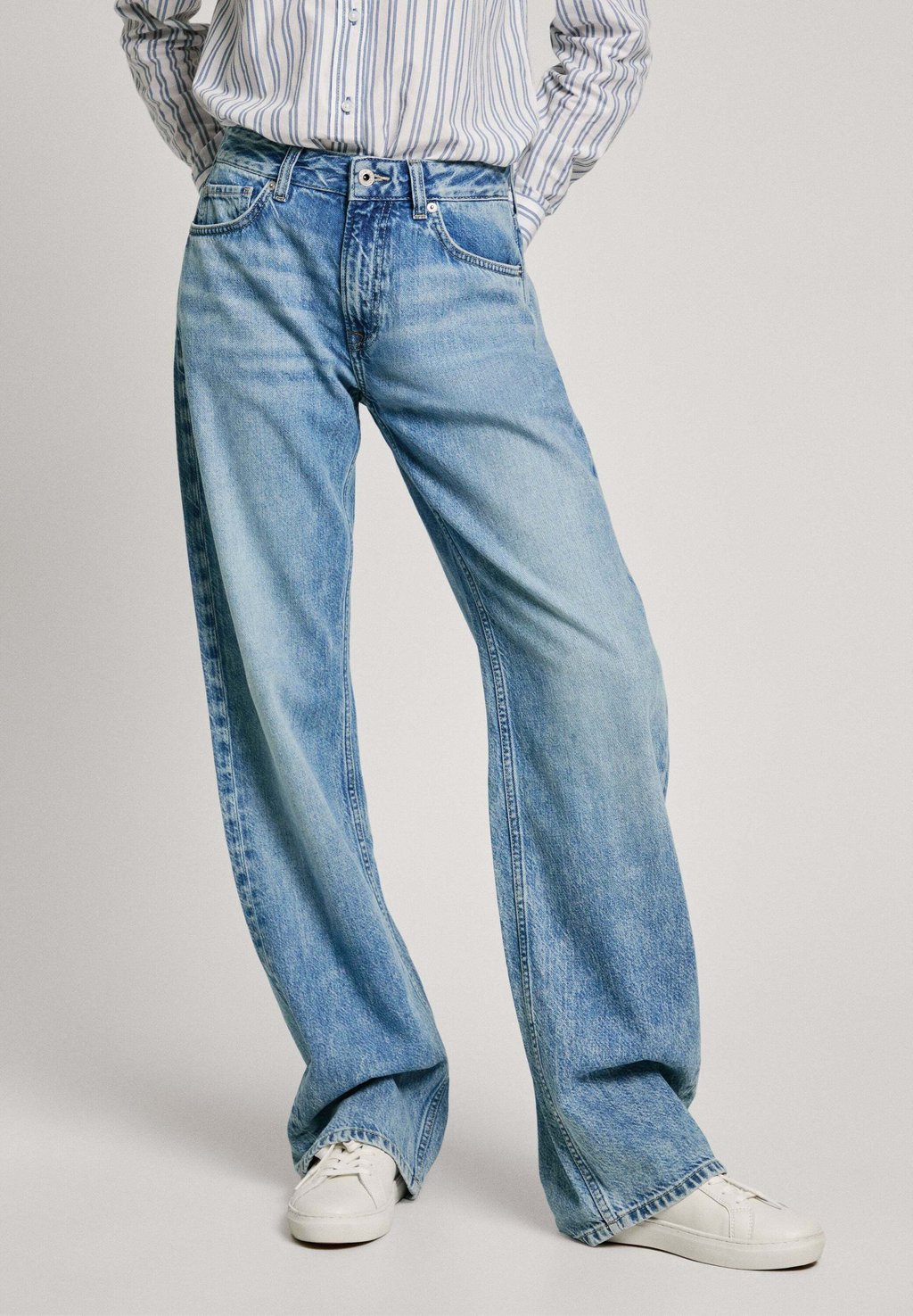 

Джинсы свободного кроя NICKY Pepe Jeans, цвет Medium Vintage Lyocell