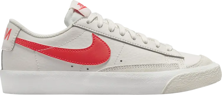 

Кроссовки Blazer Low '77 GS 'Phantom Bright Crimson', белый