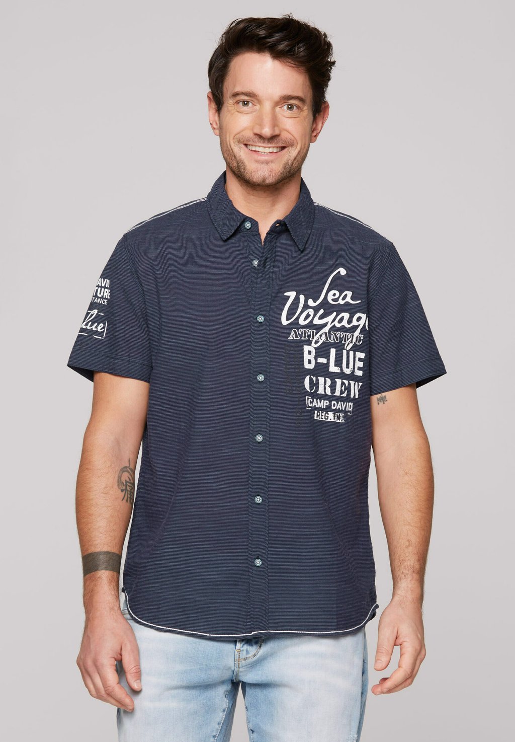 

Рубашка KURZARM MIT LABEL PRINTS Camp David, темно-синий
