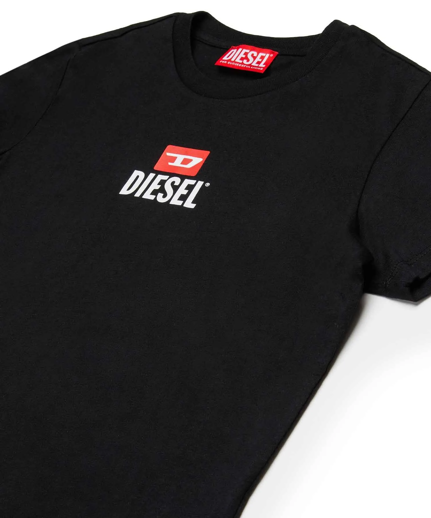 Детский комплект DIESEL KIDS: футболка и шорты — фото 4