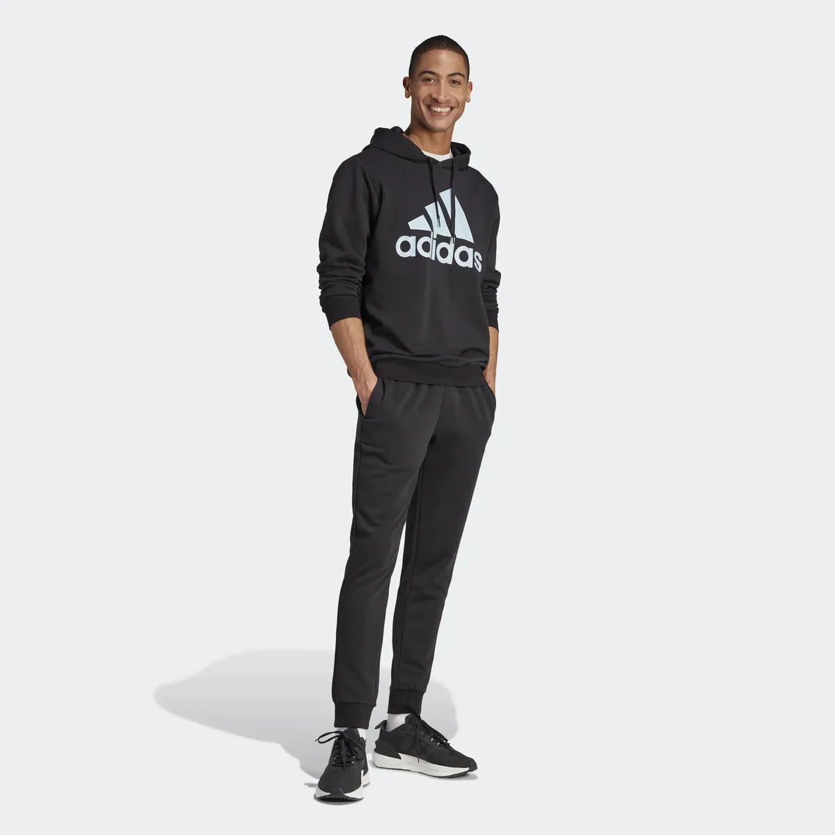 

Спортивный костюм Adidas Sportswear "BIG LOGO TERRY" (2 шт.), черный