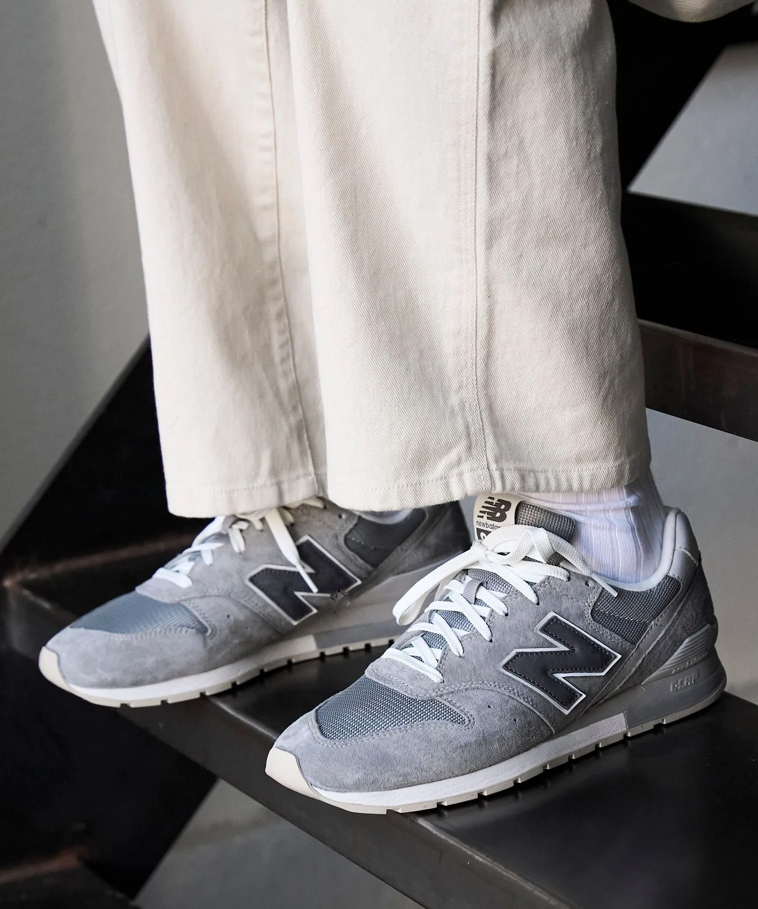 Мужские кроссовки New Balance 996 серые — фото 4