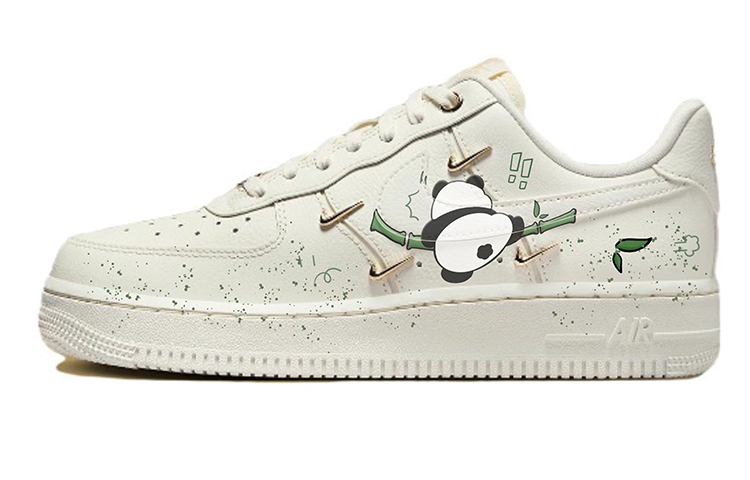 

Женские кроссовки для скейтбординга Nike Air Force 1, White