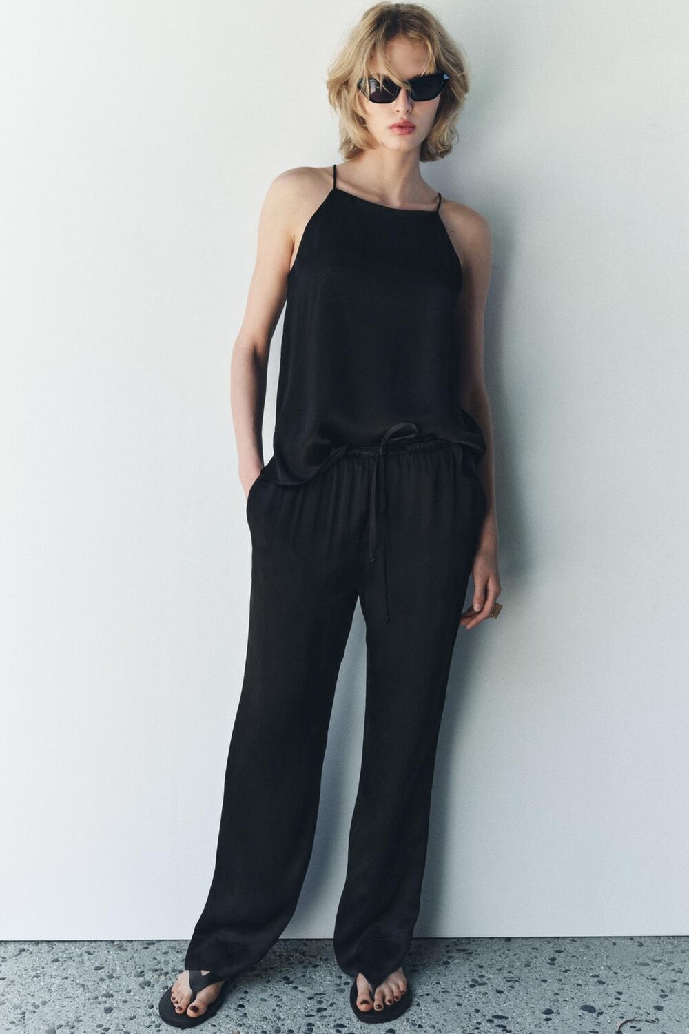 

Брюки в пижамном стиле из жаккарда ZARA, черный