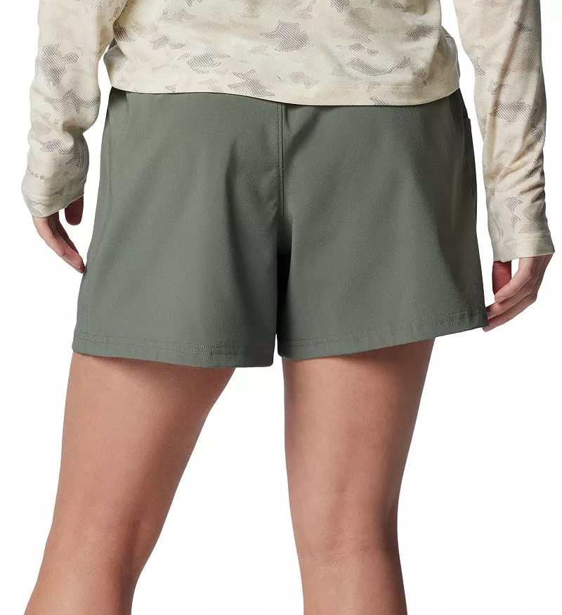 

Женские шорты Columbia PFG Uncharted, цвет Cypress