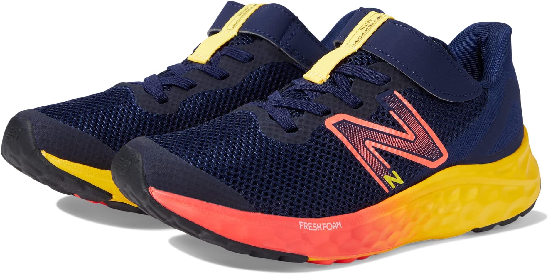 

Кроссовки Fresh Foam Arishi v4 Bungee Lace with Hook-and-Loop Top Strap New Balance, цвет Team Navy/Electric Red