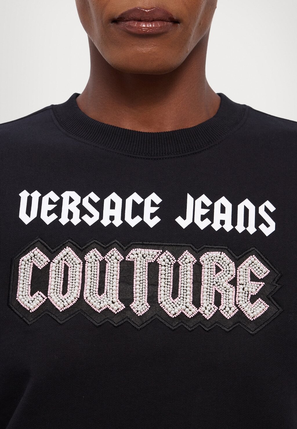 

Толстовка LOGO GOTH PATCH Versace Jeans Couture, черный