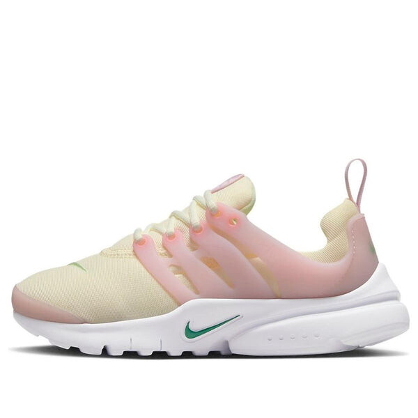 

Кроссовки вуаля Nike, белый