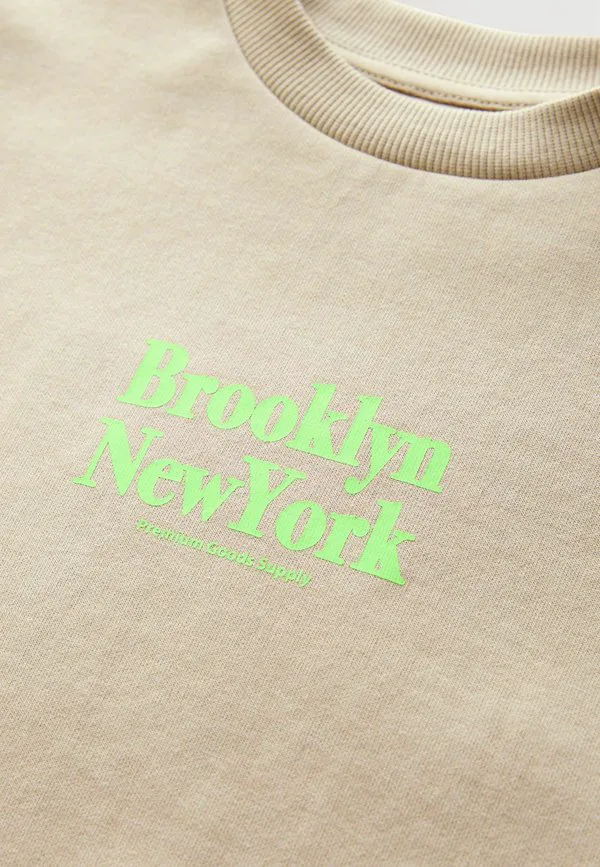 Футболка с коротким рукавом из плотной ткани с графическим принтом Next, Stone Brooklyn — фото 2