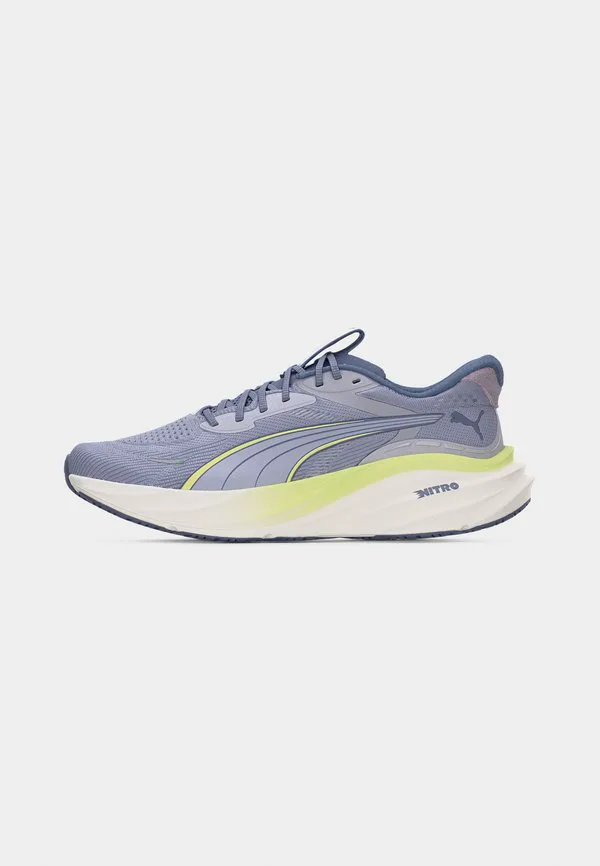 Кроссовки для бега по шоссе magnify nitro 3 Puma, Vibrant Silver-Coloured/Apple Spritz — фото 2