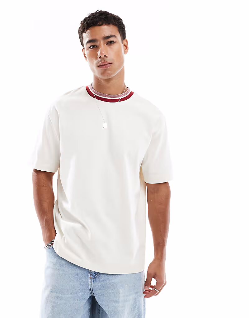 

Плотная свободная футболка ASOS DESIGN кремового цвета с контрастным воротником