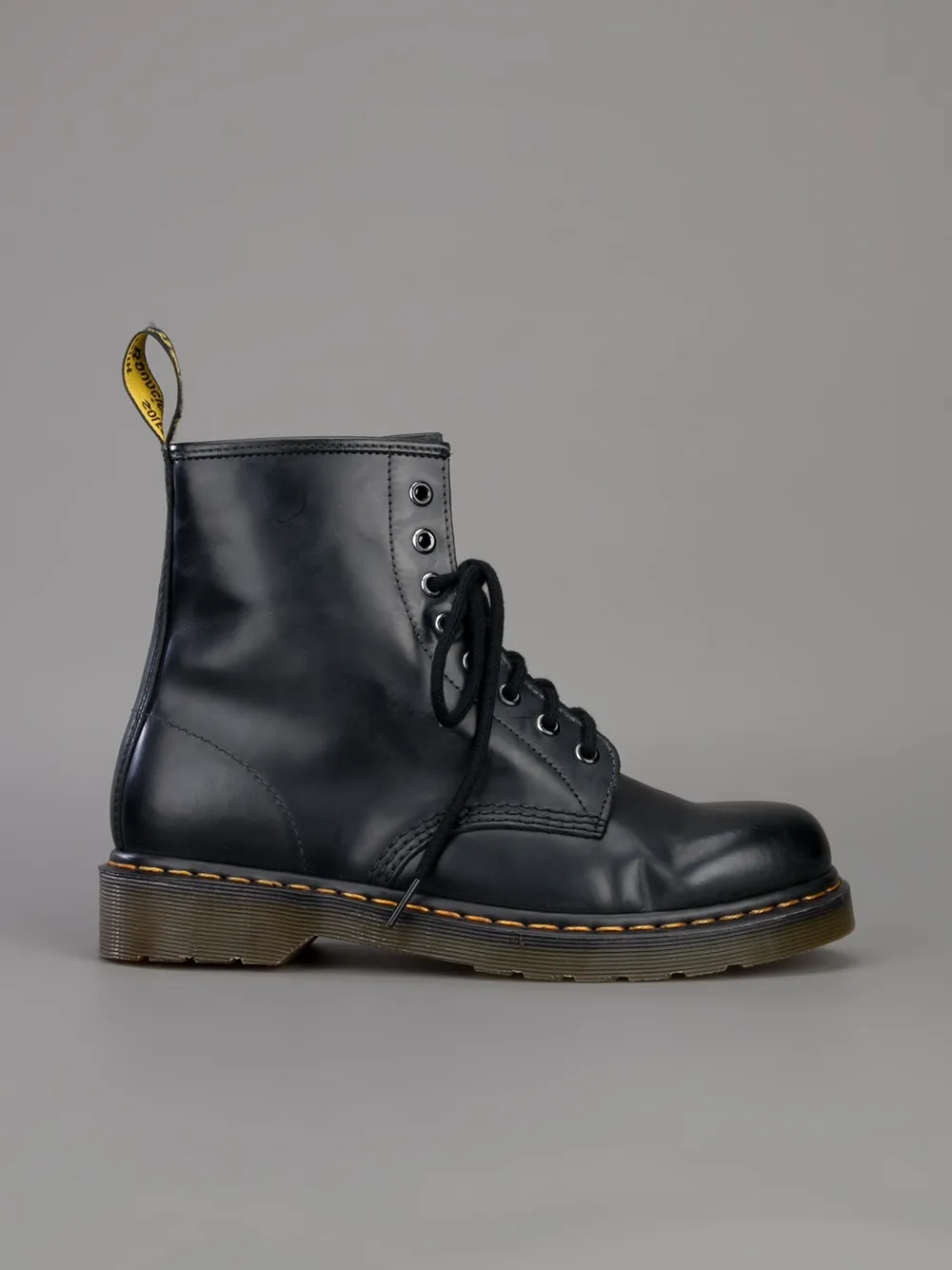 Мужские ботинки Dr. Martens из гладкой кожи на шнуровке, черный — фото 2