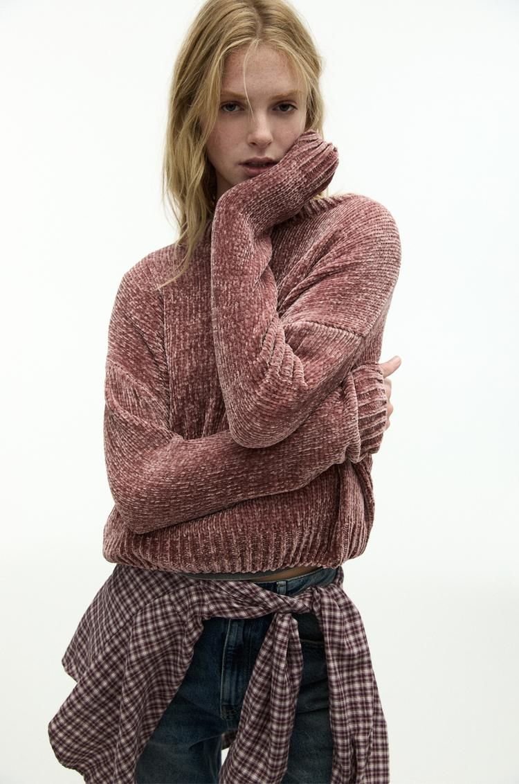 

Свитер из синели Pull And Bear, розовый