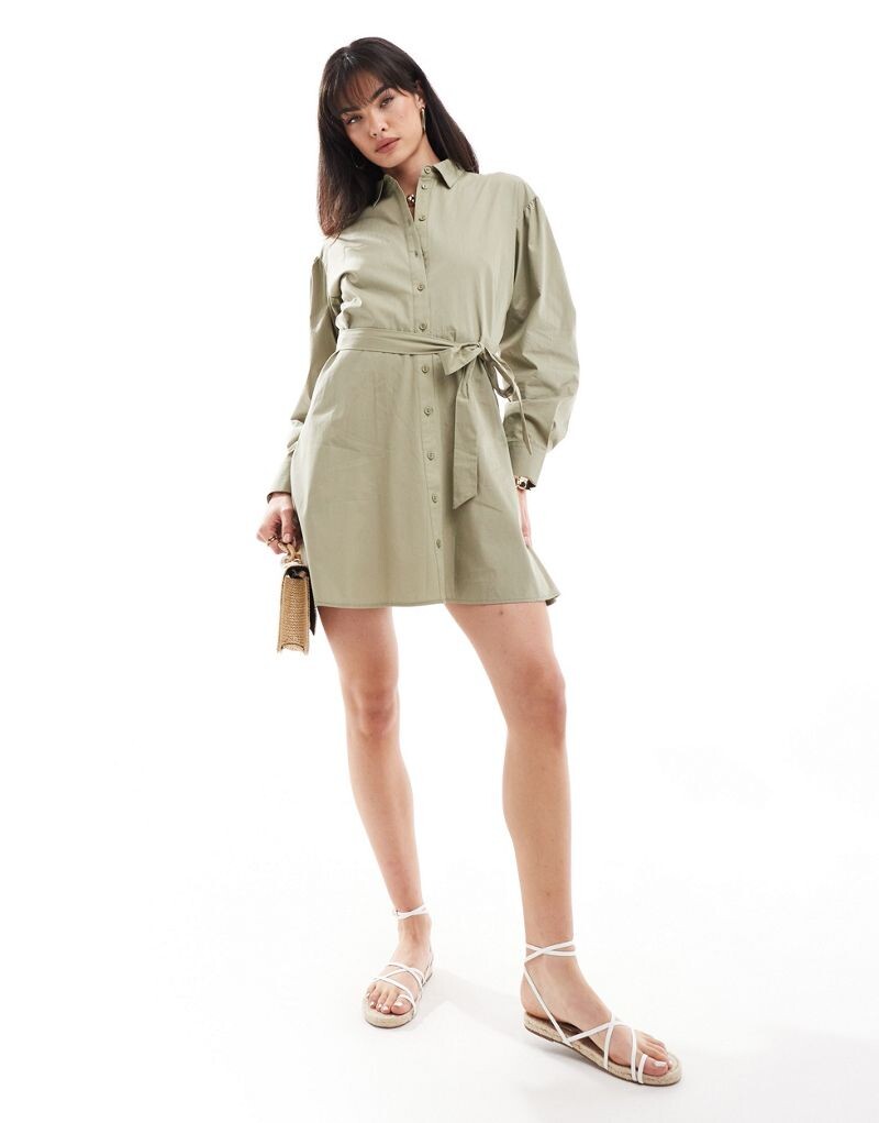 

Miss Selfridge – платье-рубашка мини из поплина с поясом цвета хаки