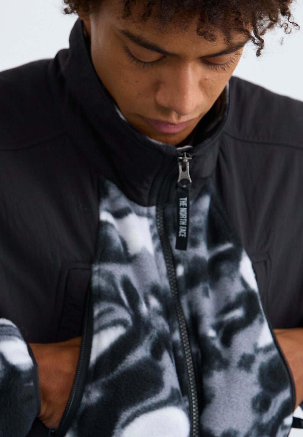 

Флисовая куртка POLAR SUN JACKET The North Face, черный