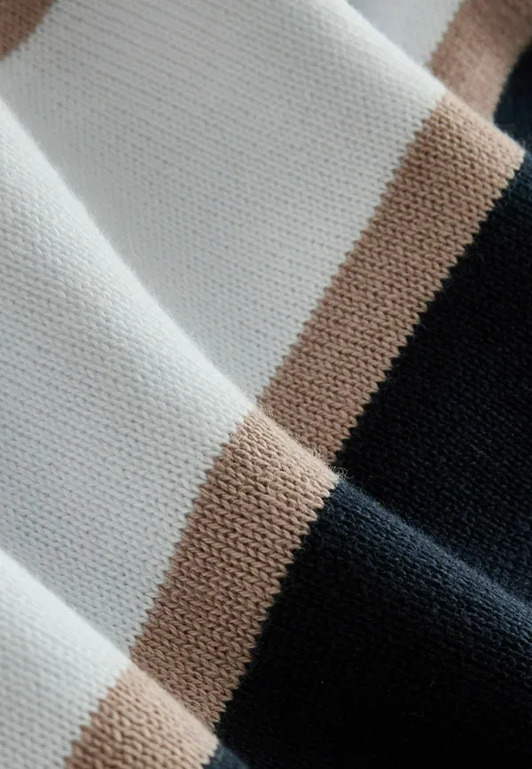Поло Next, navy blue colour block, цветовая блокировка темно-синего цвета — фото 3