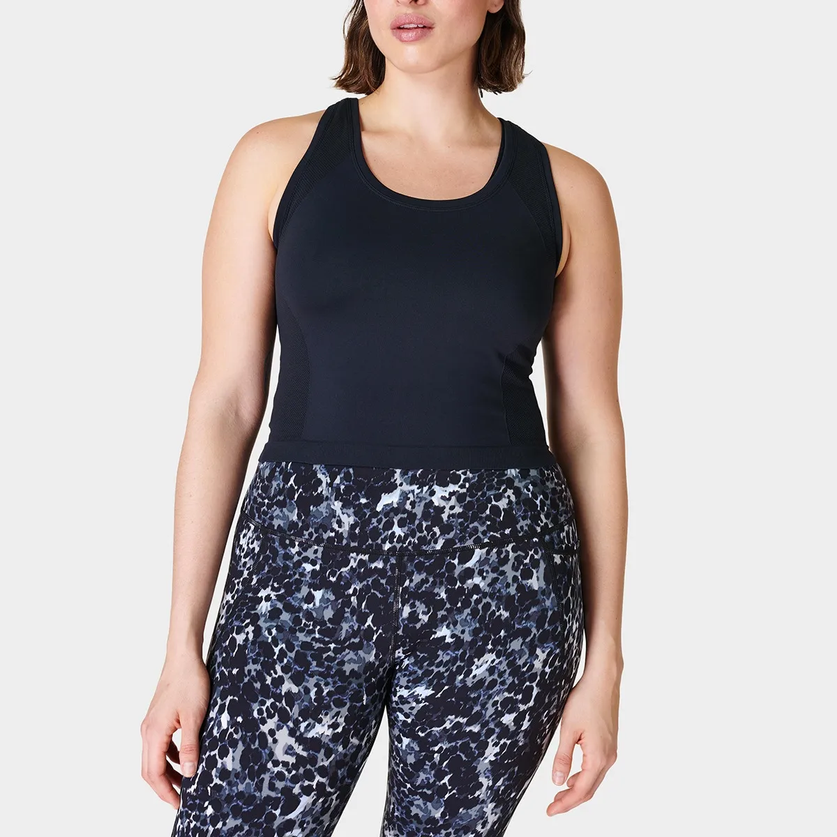 

Женская майка Athlete Crop Seamless для тренировок Sweaty Betty, черный