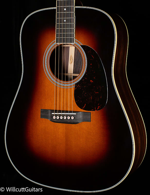 

Акустическая гитара Martin D-35 Sunburst