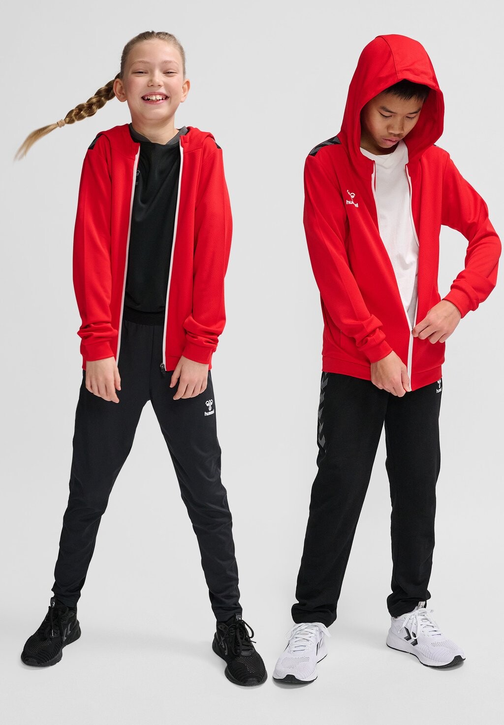

Куртка для тренировок HMLAUTHENTIC PL ZIP HOODIE Hummel, цвет true red