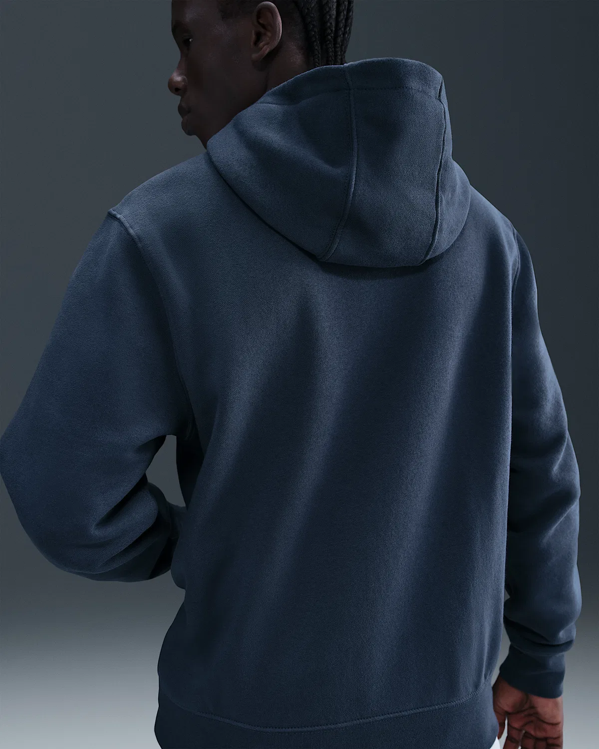Мужская флисовая худи-пуловер Nike Club, Thunder Blue/Coconut Milk/Sail — фото 2