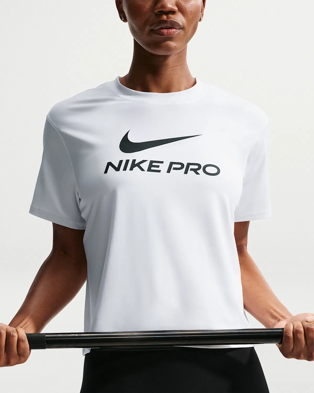 Женская свободная футболка Nike Pro, White/Black — фото 3