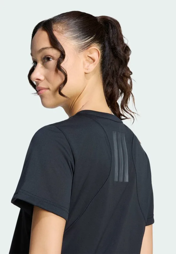 Футболка с графическим принтом les mills Adidas Performance, Black Grey Six — фото 4