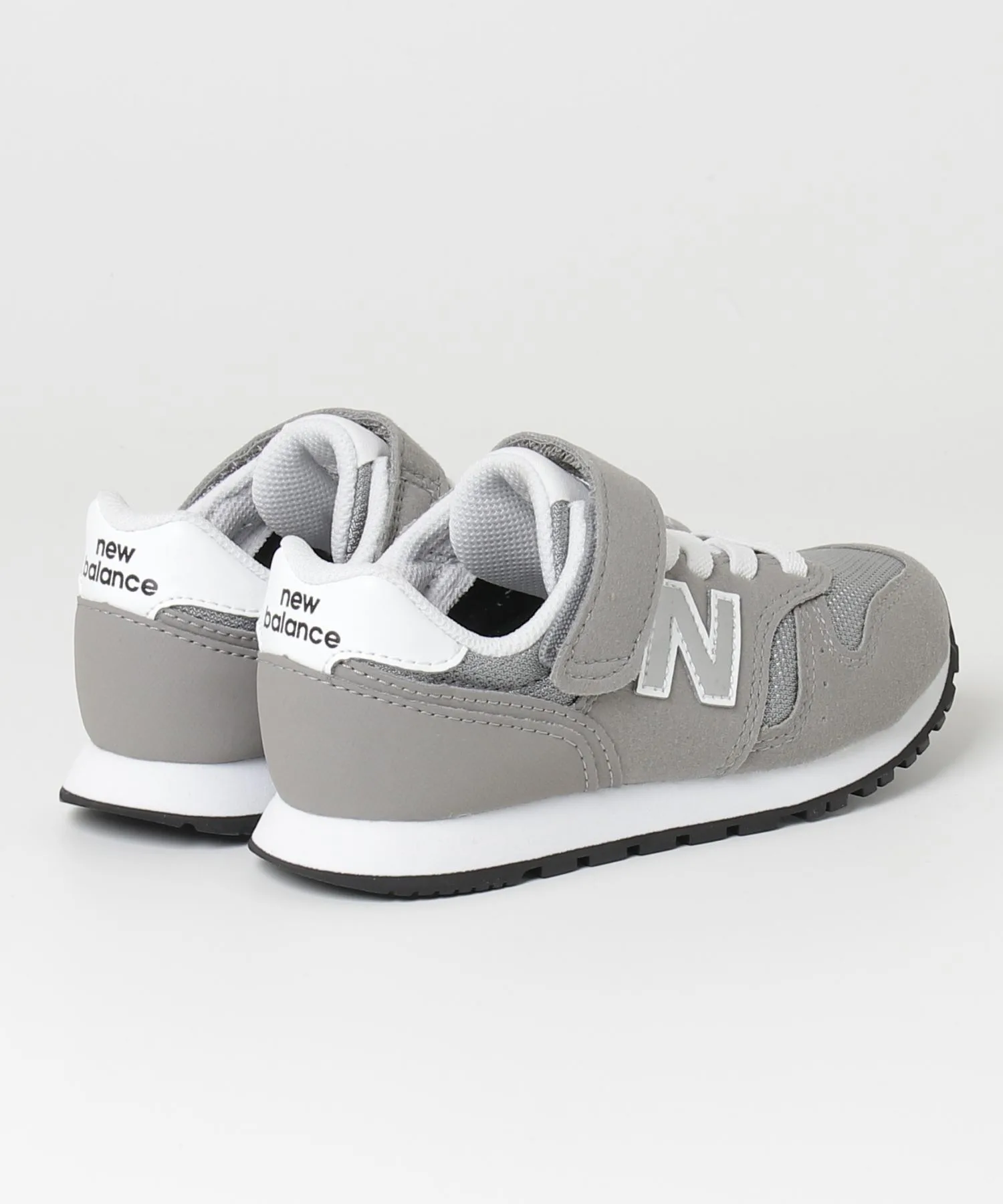 Детские кроссовки ретро стиля New Balance 373 серые — фото 3