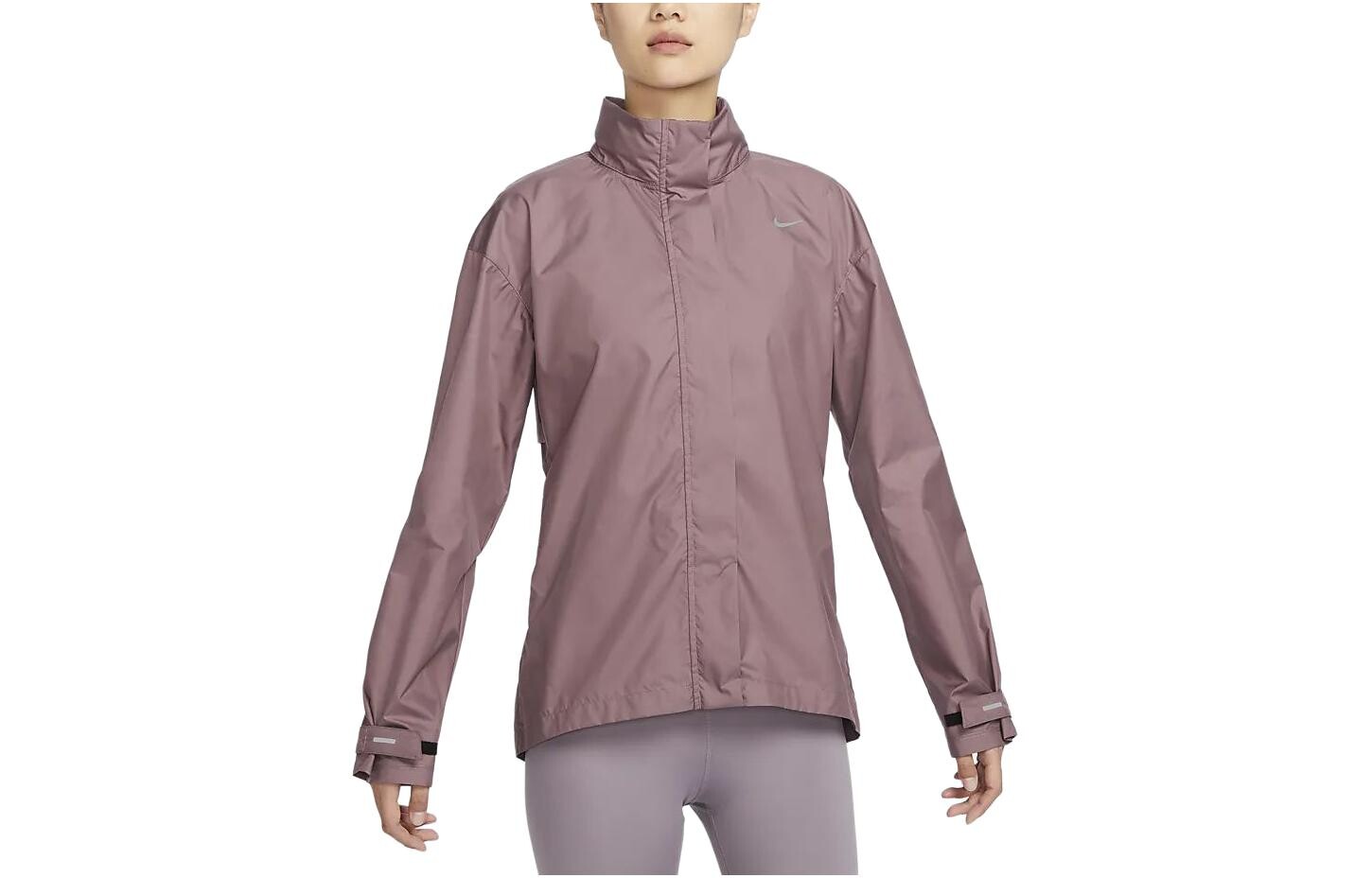 

Женская куртка Nike, цвет Soot purple red