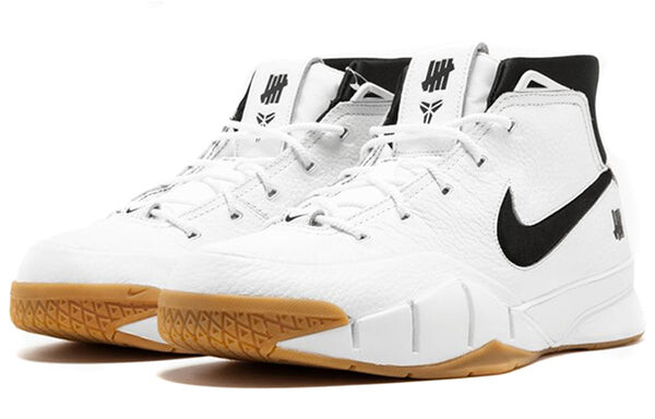 Кроссовки x undefeated zoom kobe 1 protro Nike, белый — фото 3